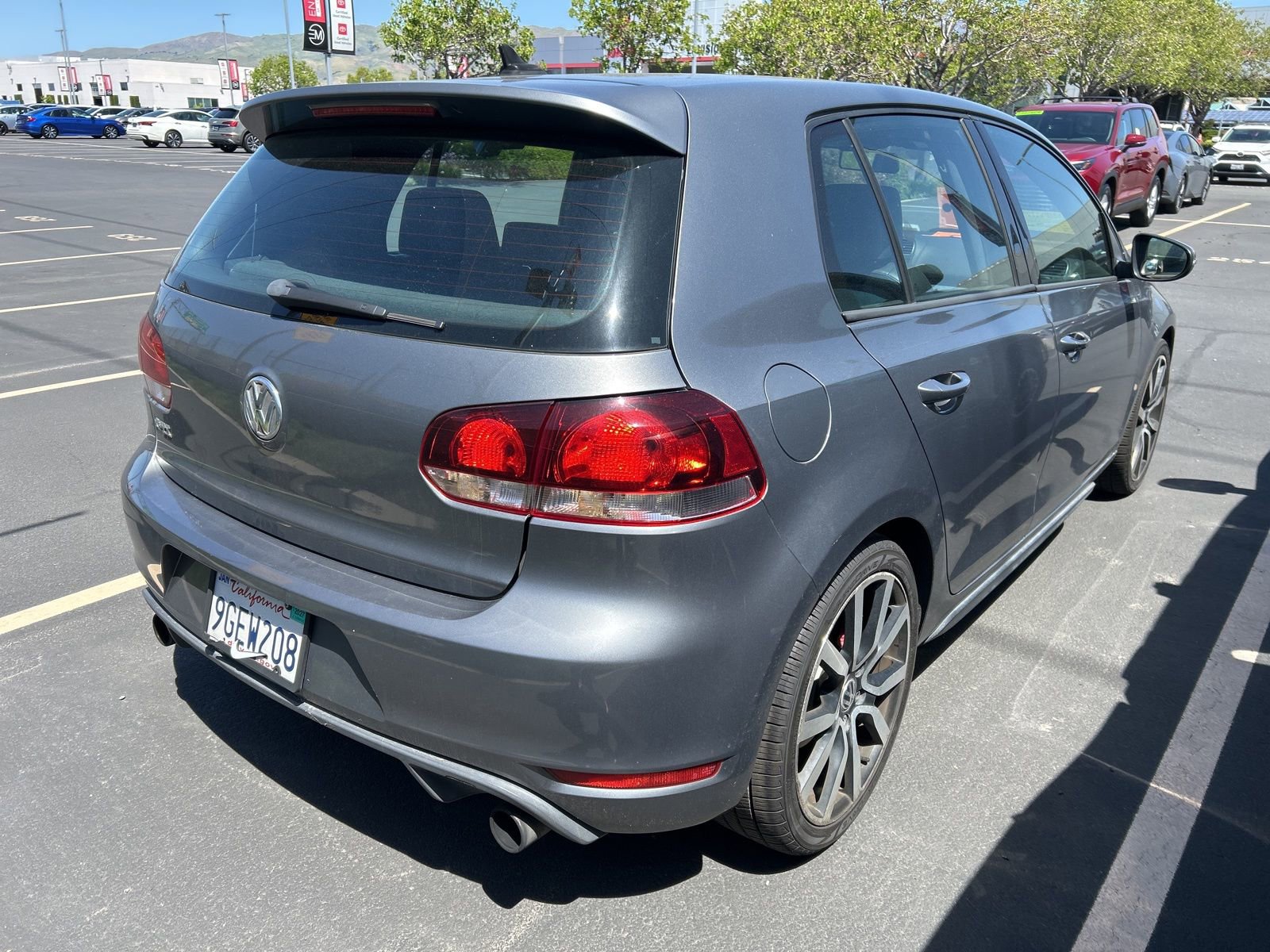 Used 2012 Volkswagen GTI 4-Door FWD image 4