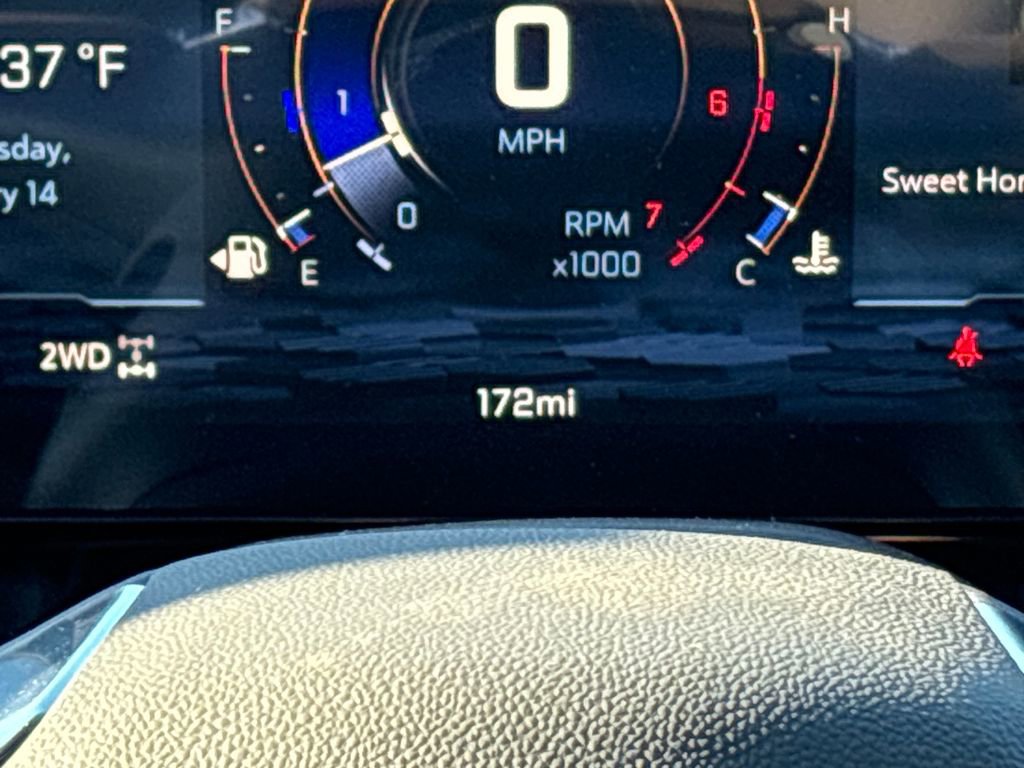 Used 2026 Chevrolet Suburban RST w/ Comfort Package image 24