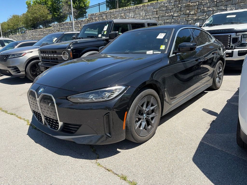 Used 2024 BMW i4 eDrive35 w/ Premium Package RWD image 3