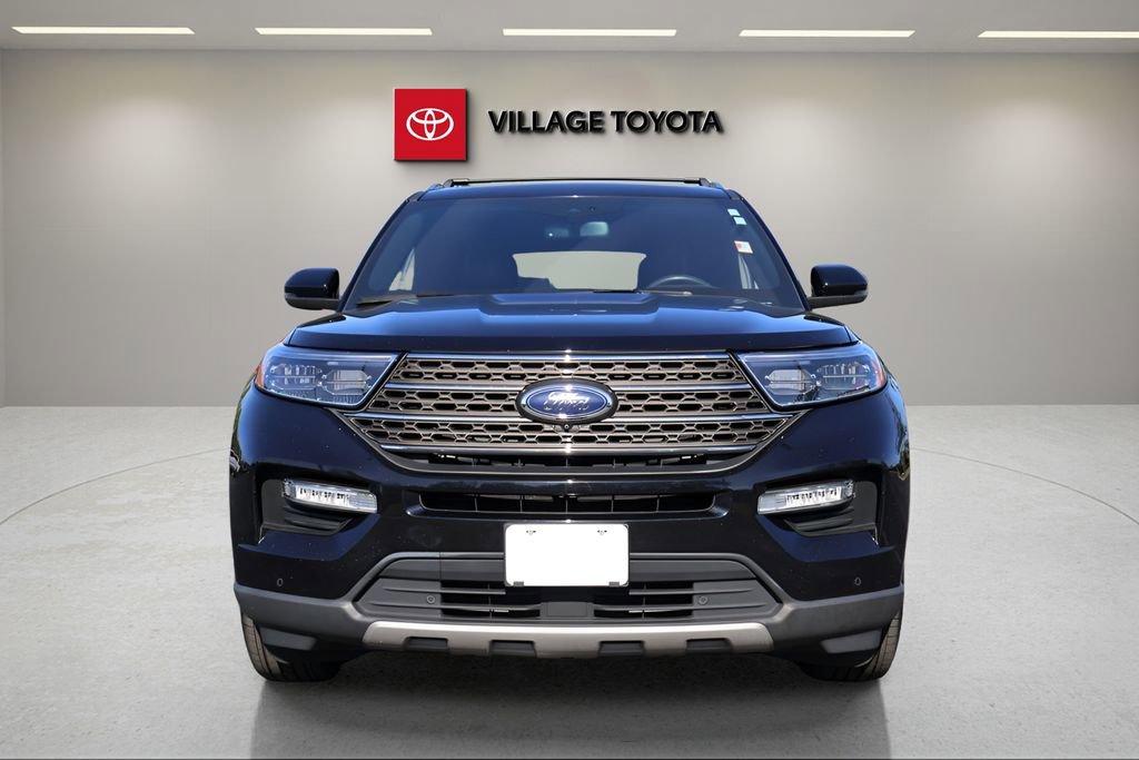 Used 2021 Ford Explorer King Ranch w/ Premium Technology Package image 8