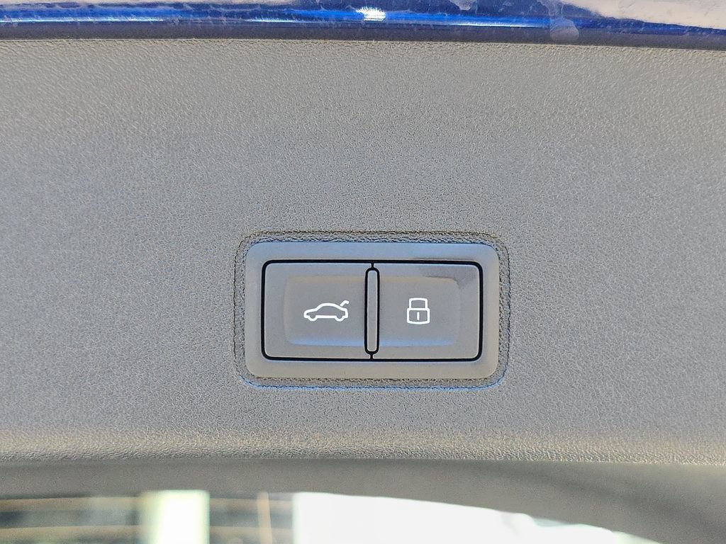 New 2026 Audi Q3 quattro 2.0T AWD/4WD image 13