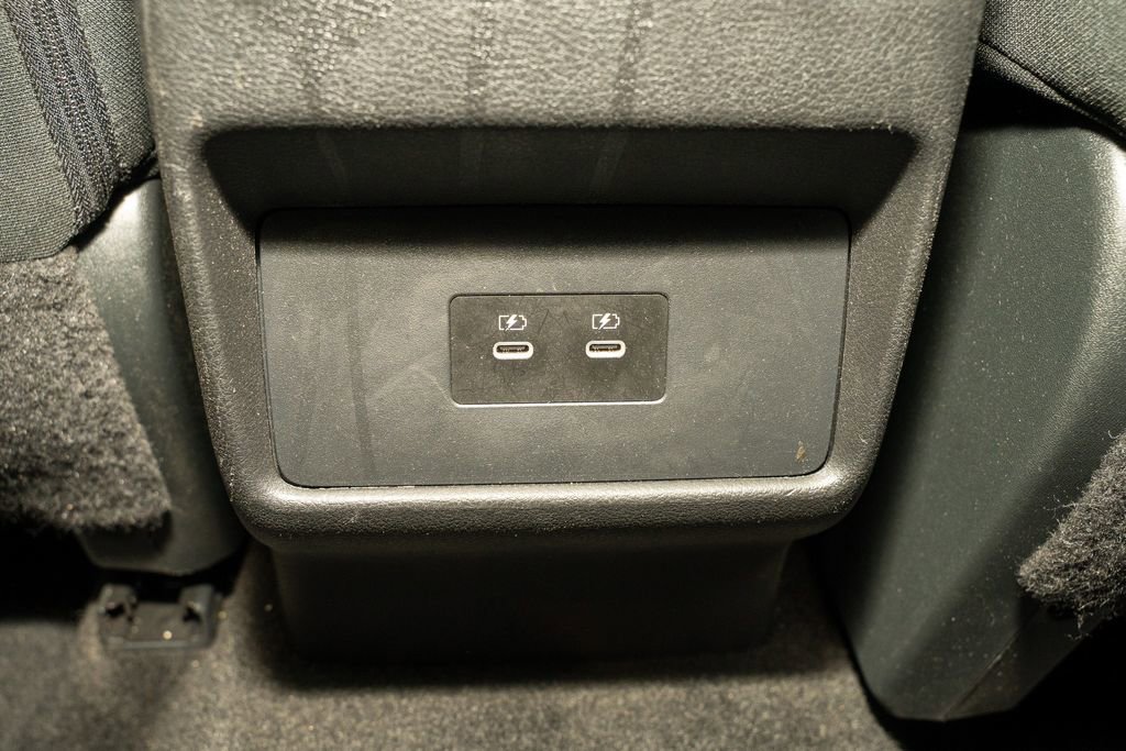 Used 2024 Nissan Rogue SV image 8