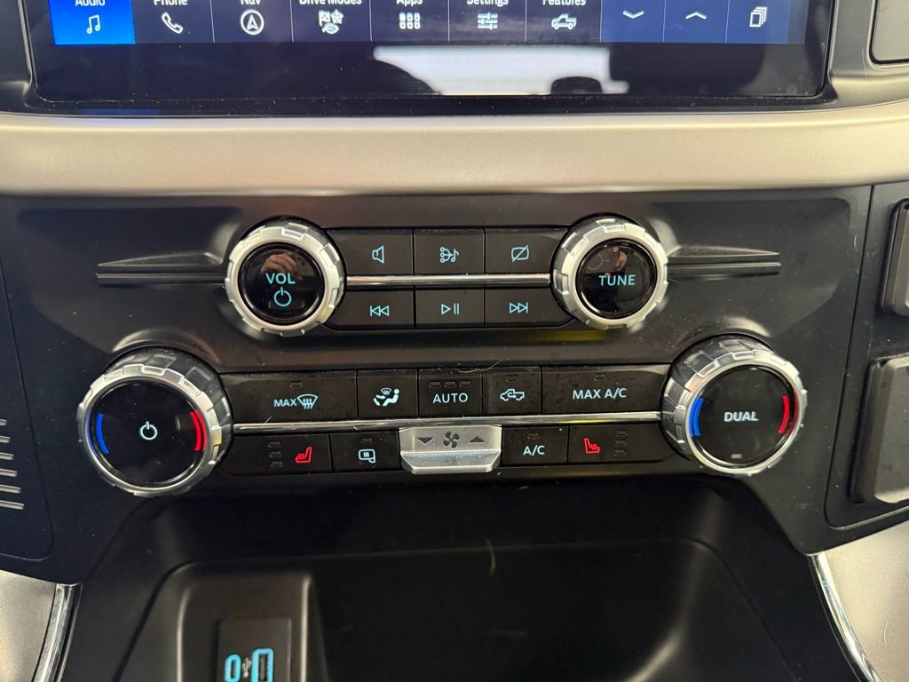 Used 2023 Ford F150 Lightning Pro w/ Tow Technology Package image 34