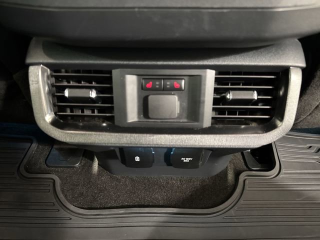 Used 2022 Ford F150 Platinum w/ Equipment Group 701A High AWD/4WD image 22