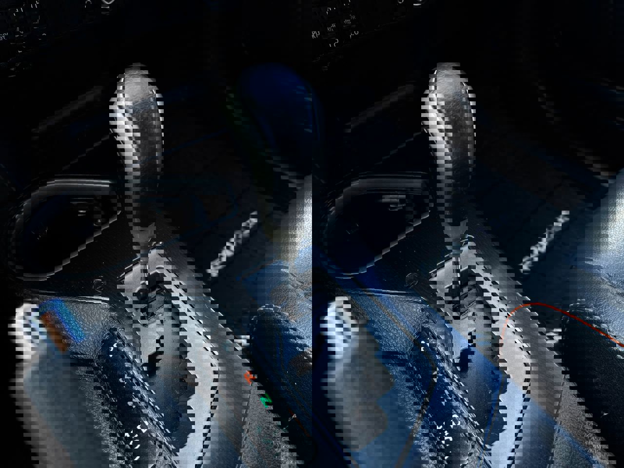 Used 2017 Toyota RAV4 SE image 43