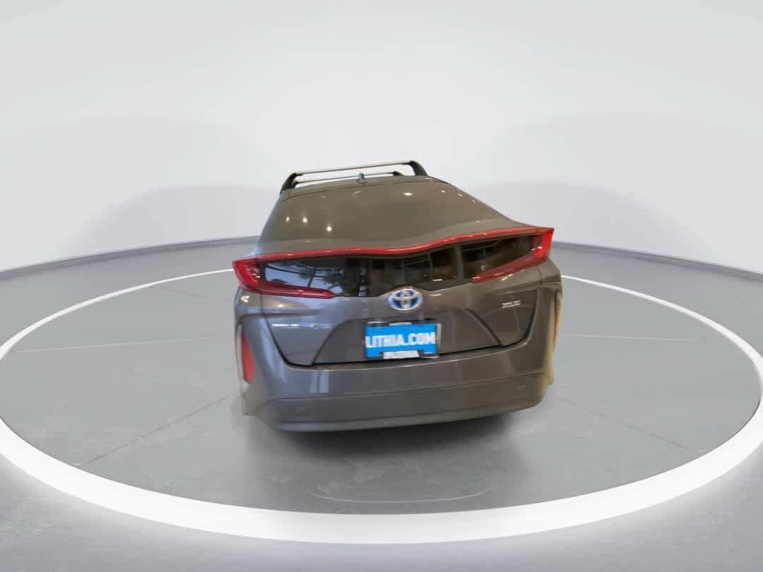 Used 2022 Toyota Prius Prime XLE FWD image 7