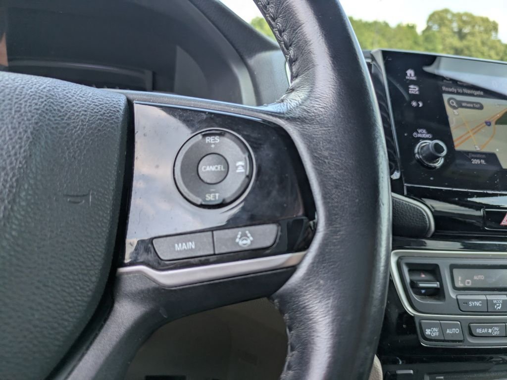 Used 2019 Honda Pilot Touring image 32