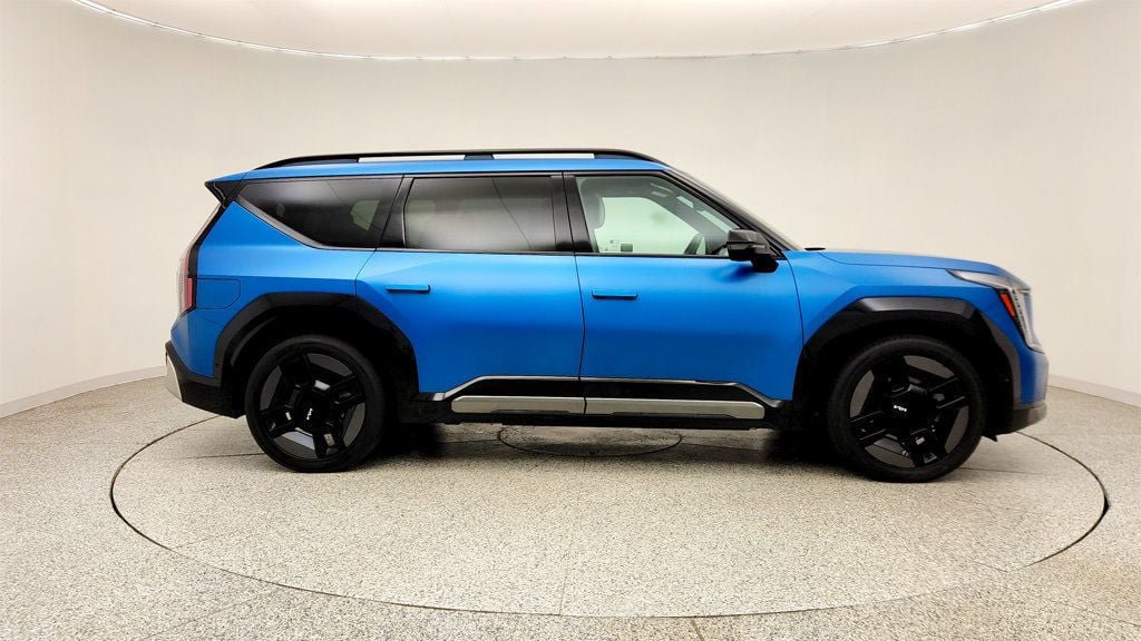 Used 2024 Kia EV9 GT-Line AWD/4WD image 4