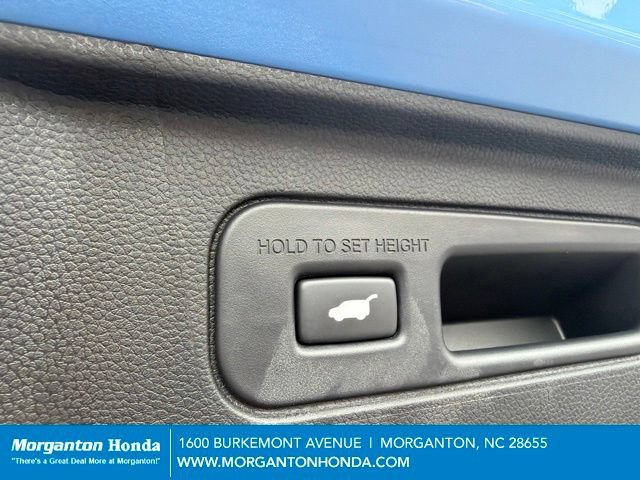 Used 2025 Honda Pilot TrailSport image 34