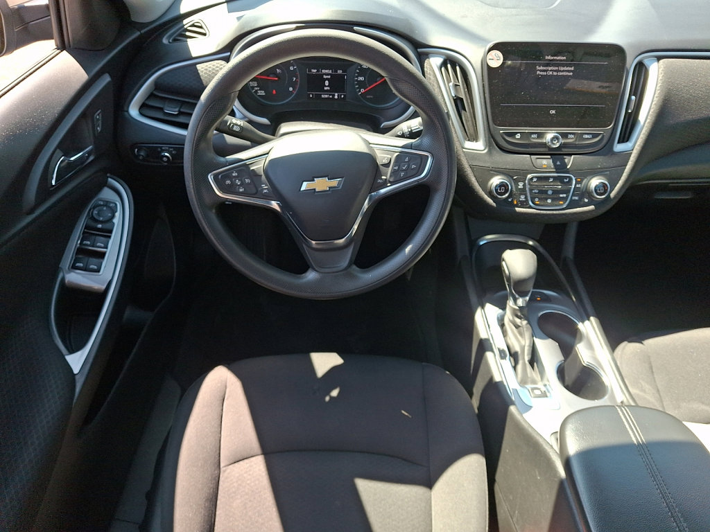 Used 2024 Chevrolet Malibu LT image 22