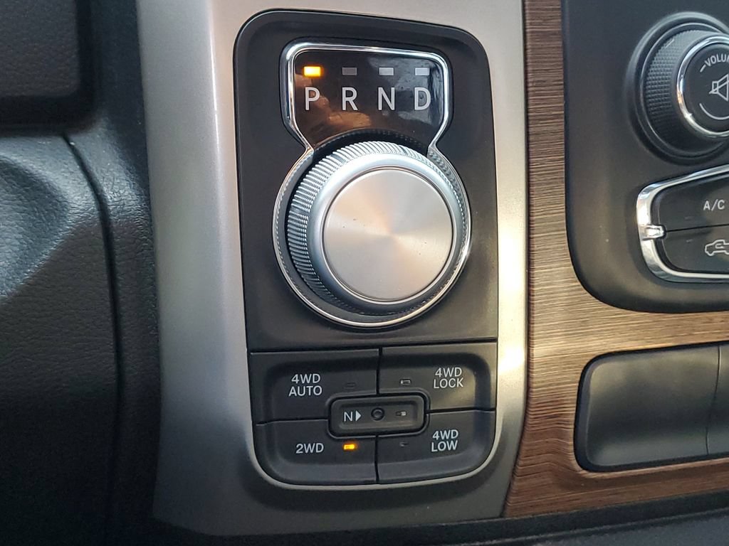 Used 2017 RAM 1500 Laramie AWD/4WD image 30