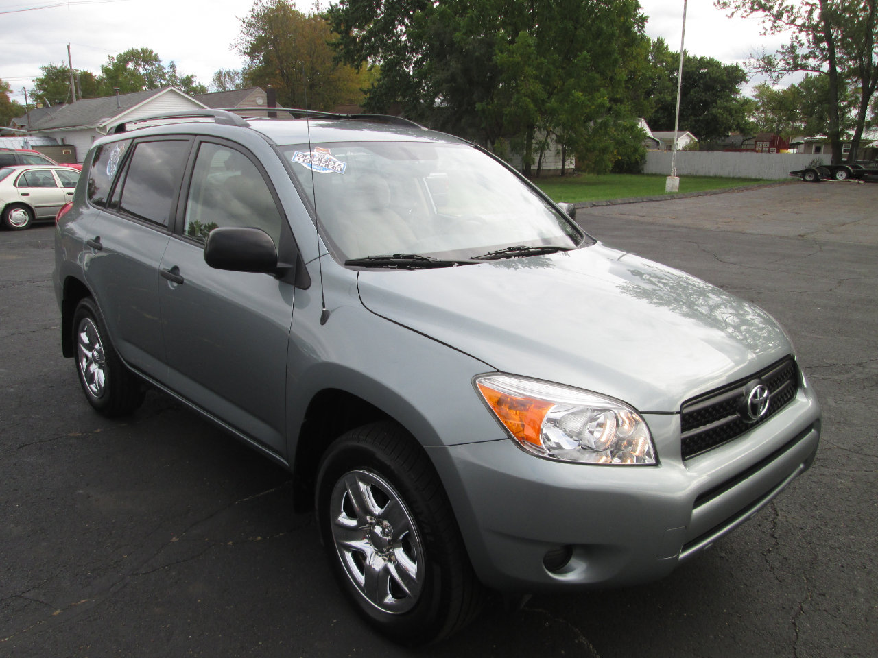 Used 2008 Toyota RAV4 4WD image 4