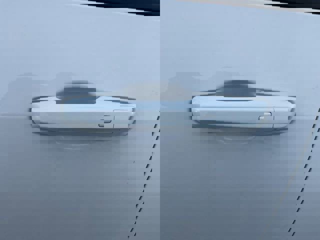 Used 2025 Chevrolet Equinox LT image 19