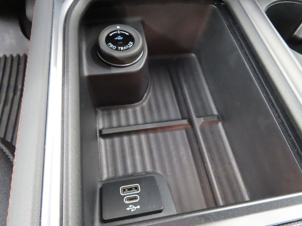 Used 2025 Ford Expedition Max Active image 69