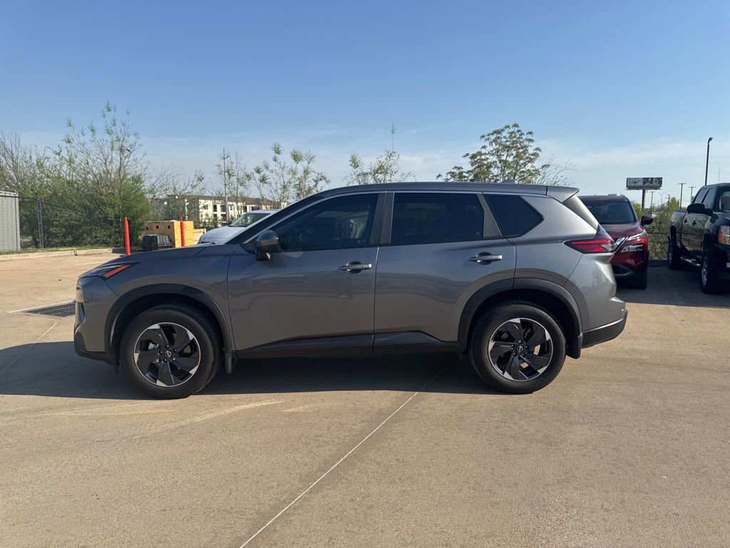 Certified 2024 Nissan Rogue SV image 2