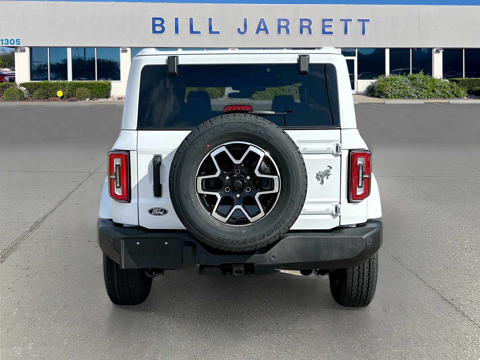 New 2026 Ford Bronco Outer Banks image 5