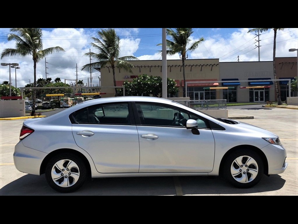 Used 2015 Honda Civic LX image 4