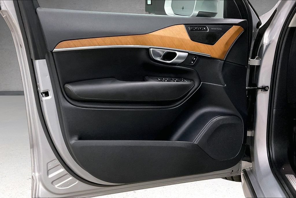 Certified 2023 Volvo XC90 B6 Plus w/ Protection Package Premier AWD/4WD image 20