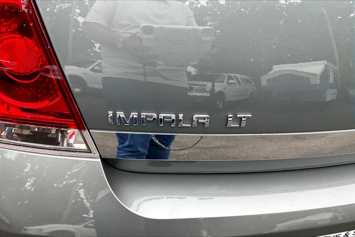 Used 2008 Chevrolet Impala LT FWD image 23