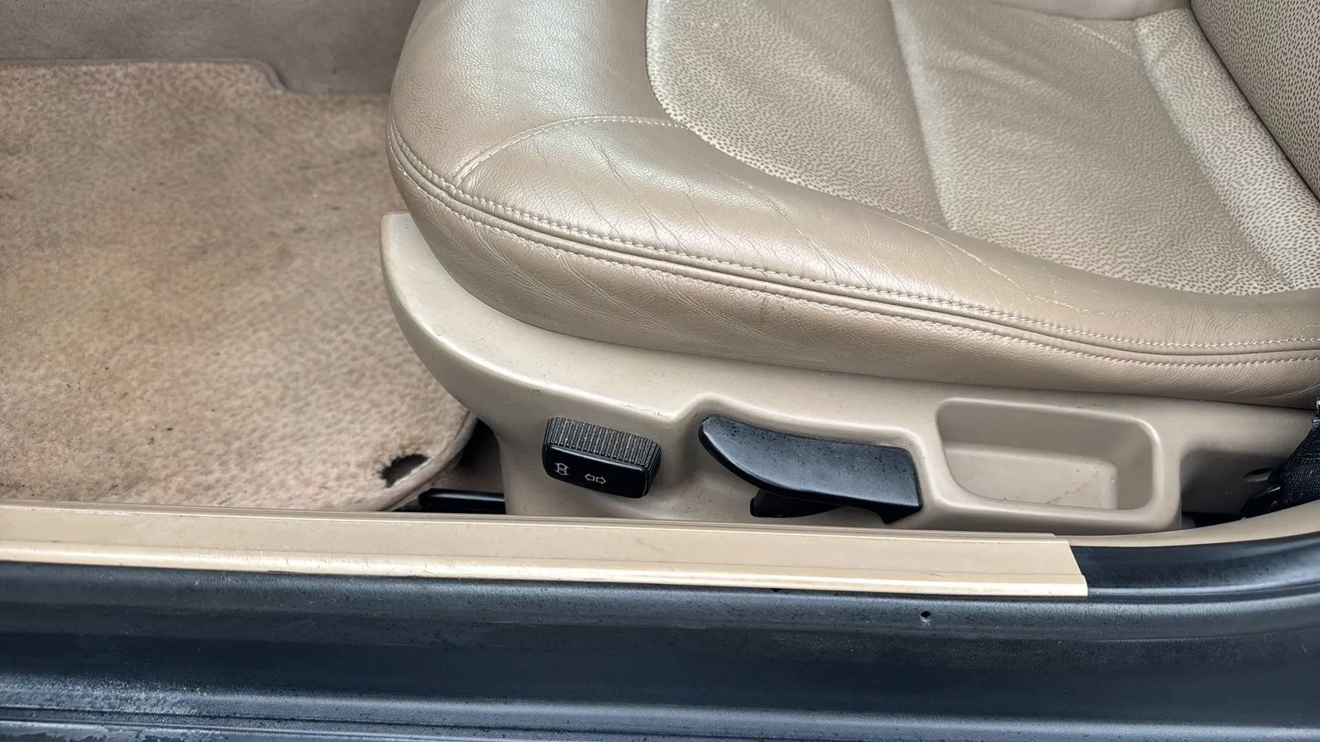Used 1998 BMW Z3 1.9 RWD image 23