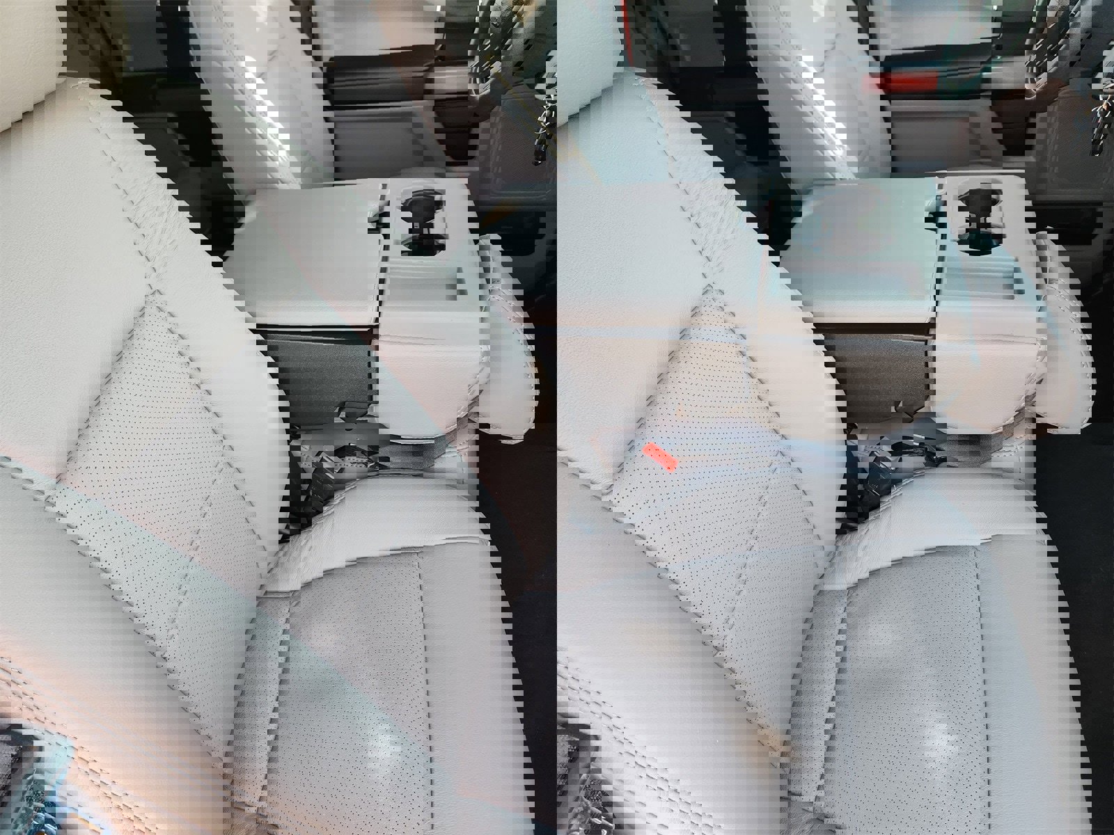 Used 2022 Ford F350 XLT w/ XLT Value Package image 23