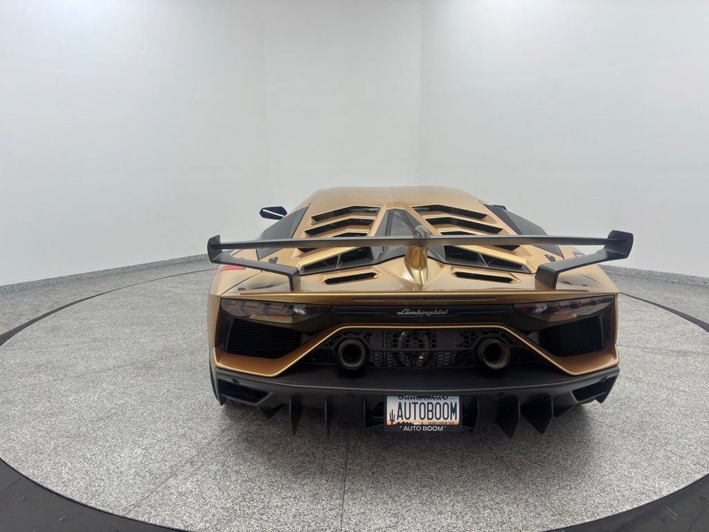 Used 2019 Lamborghini Aventador SVJ image 9
