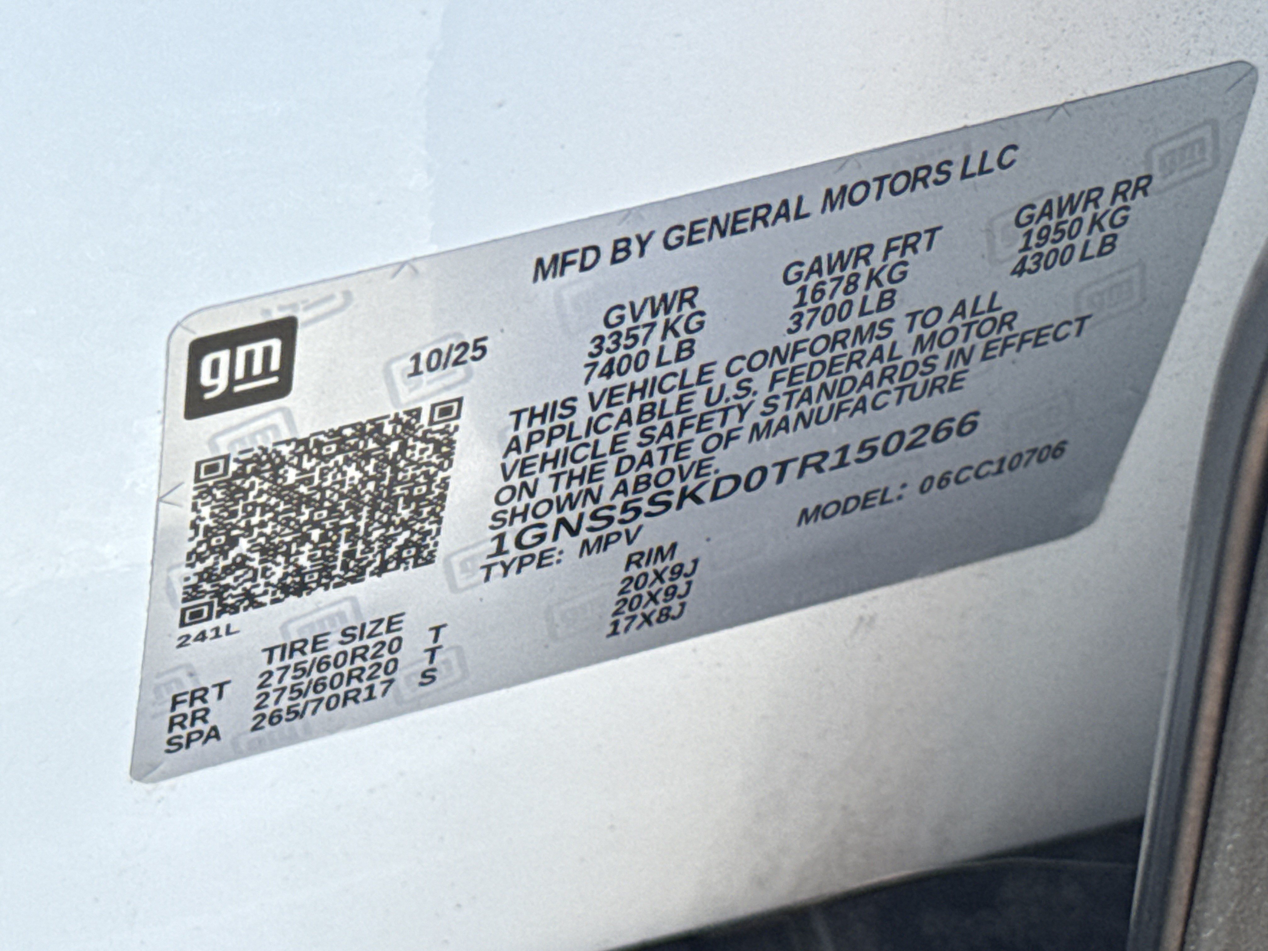 Used 2026 Chevrolet Tahoe Premier w/ Sun And Tow Package RWD image 36
