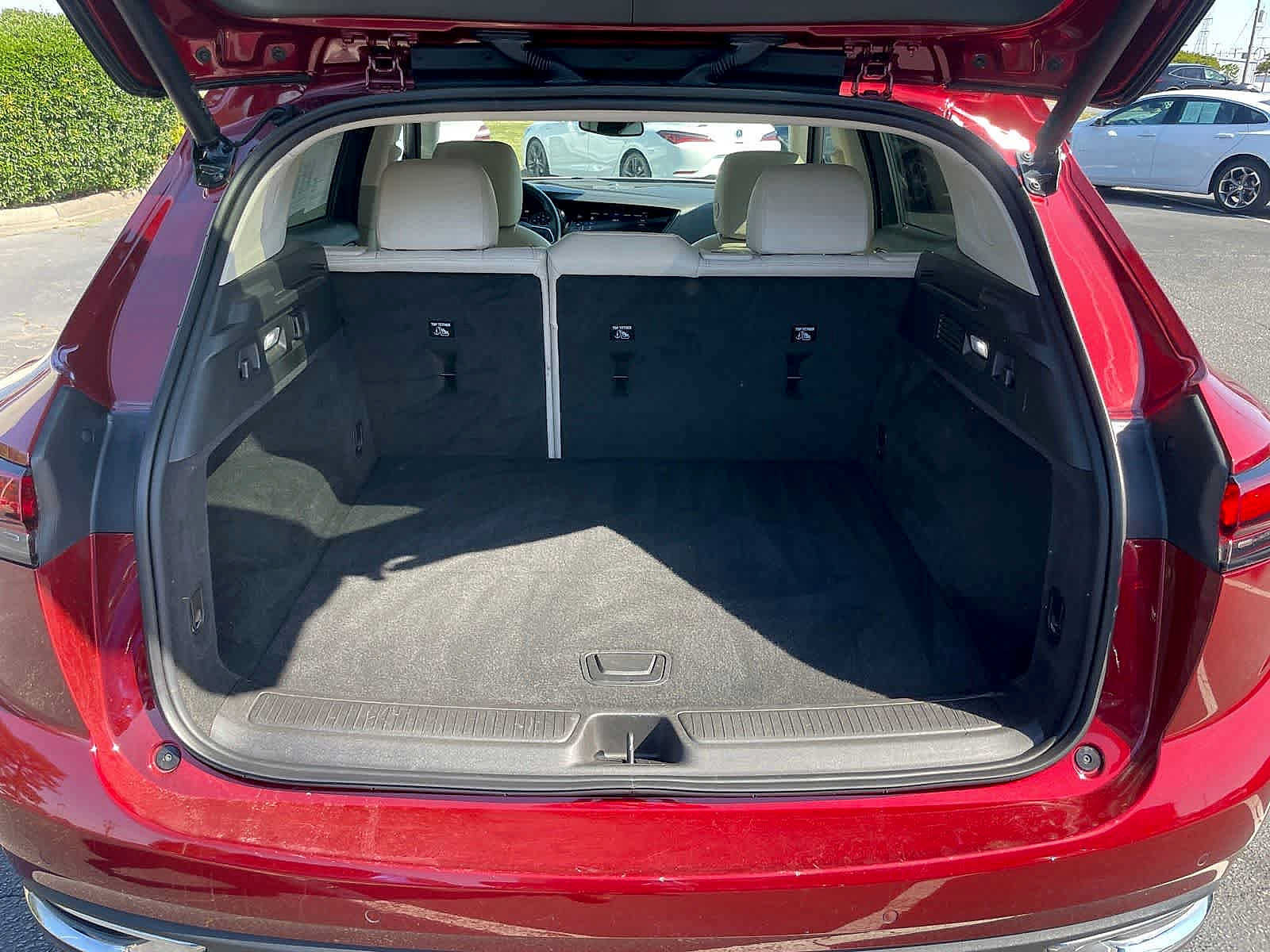 Used 2023 Buick Envision Essence AWD/4WD image 22
