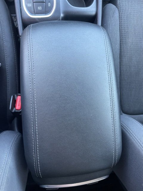 Used 2020 Hyundai Santa Fe SEL image 34