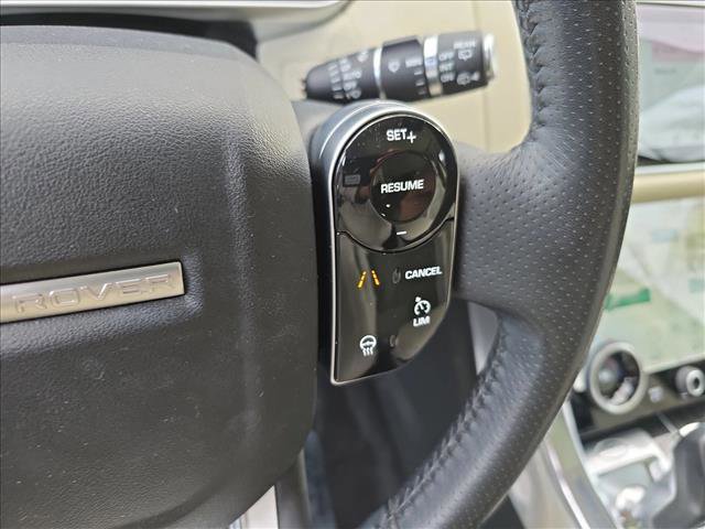 Used 2018 Land Rover Range Rover Sport HSE image 19