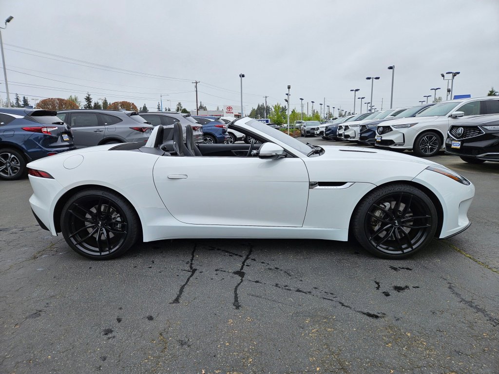 Used 2018 Jaguar F-TYPE Convertible RWD image 14
