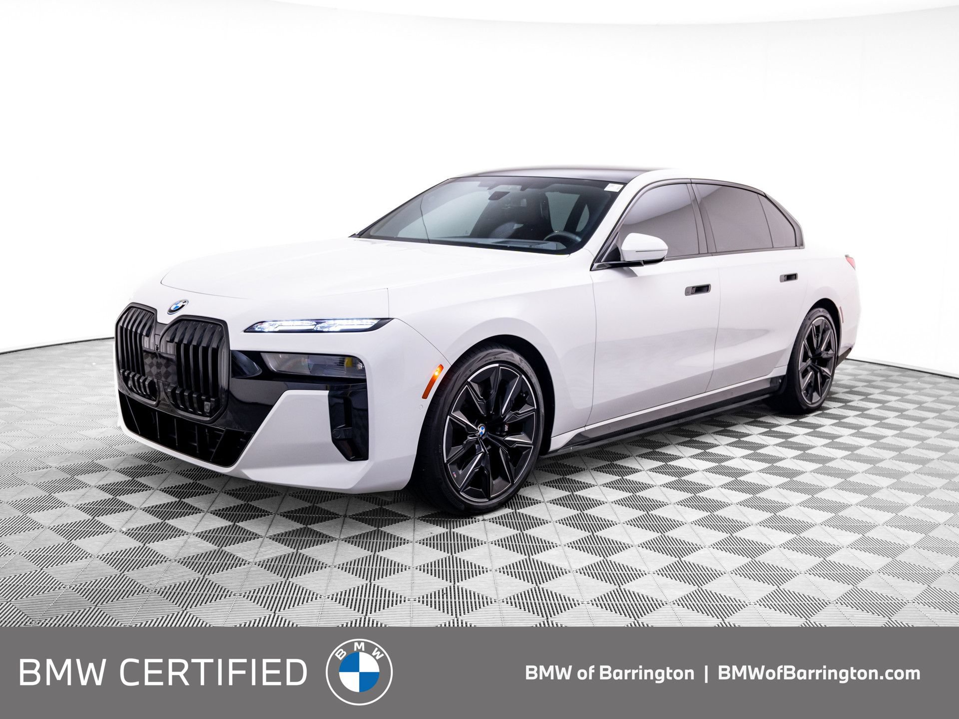 Certified 2023 BMW i7 xDrive60 AWD/4WD image 1