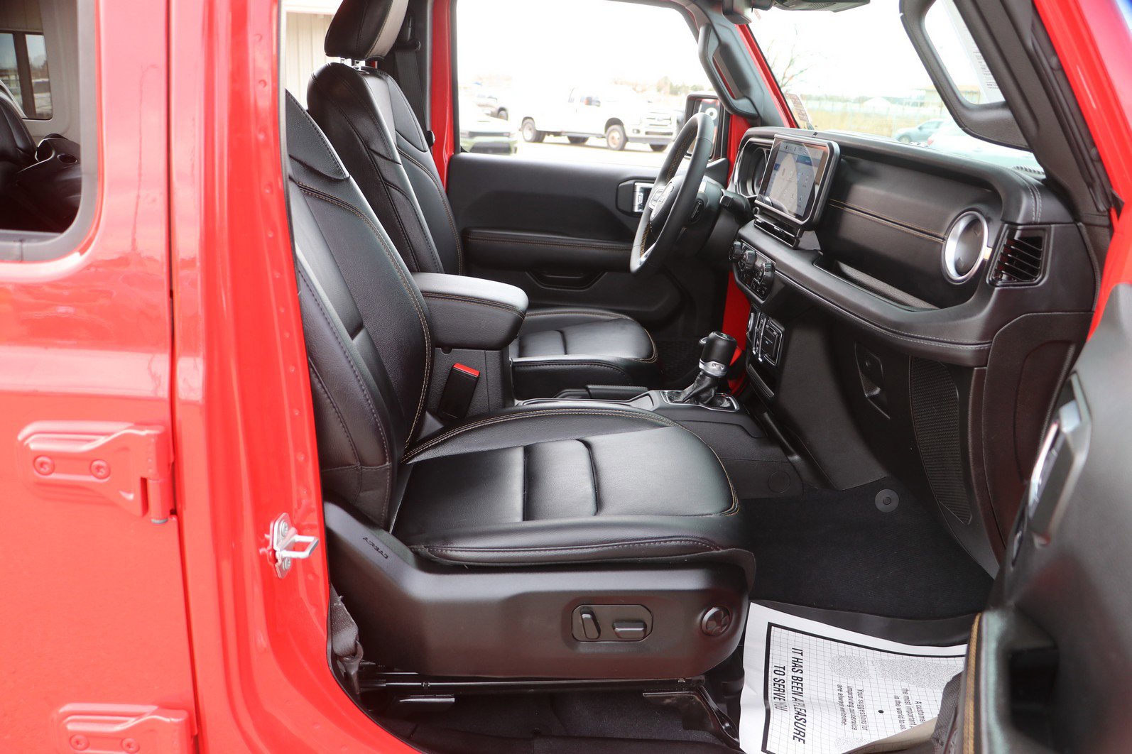 Used 2024 Jeep Wrangler Sahara w/ Technology Group image 32