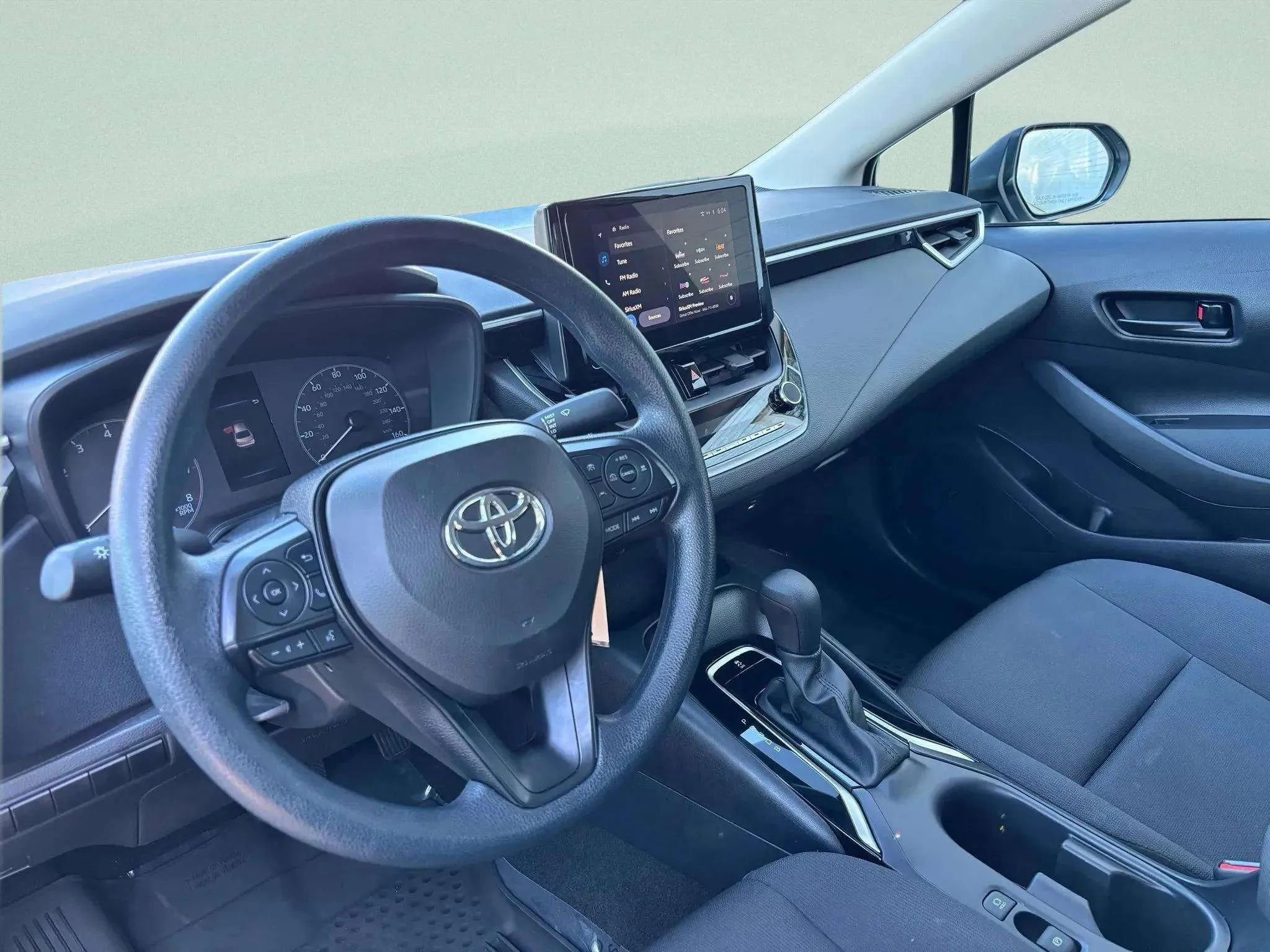 Used 2024 Toyota Corolla LE image 20