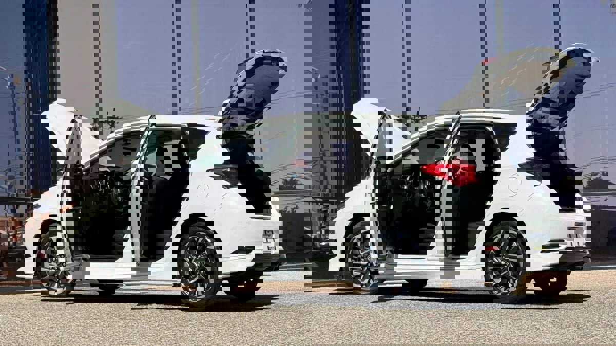 Used 2016 Scion iM image 23