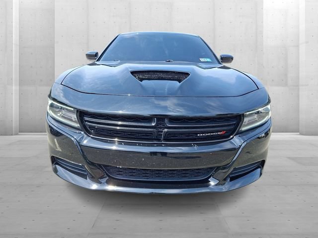 Used 2015 Dodge Charger SXT w/ AWD Plus Group image 2