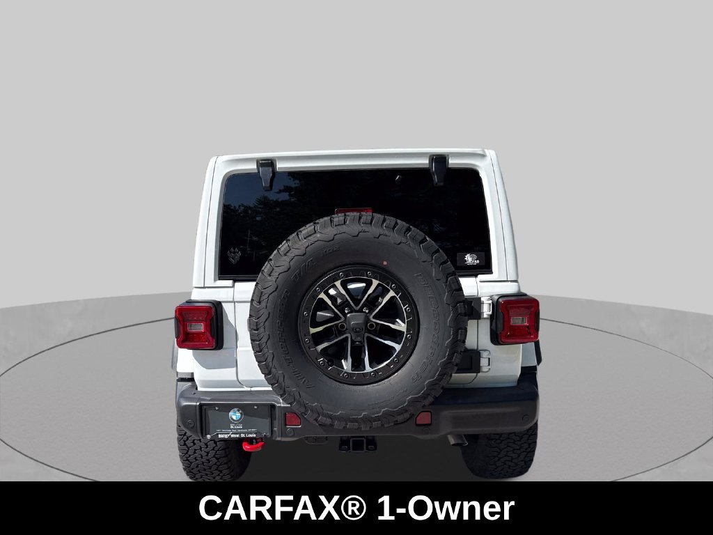 Used 2025 Jeep Wrangler Unlimited Rubicon AWD/4WD image 4