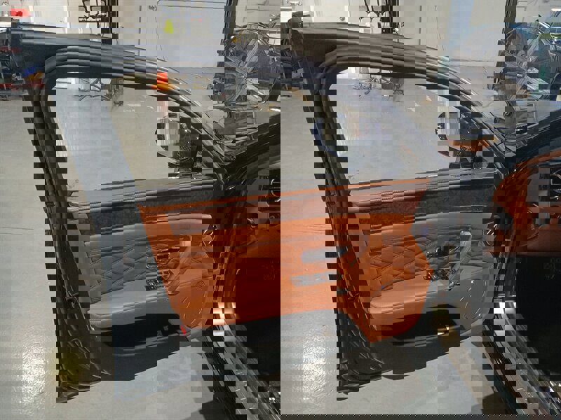 Used 2015 Bentley Flying Spur V8 image 13