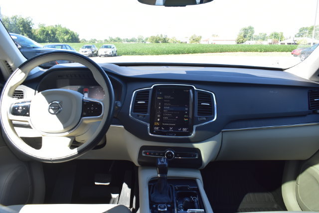 Used 2020 Volvo XC90 T6 Momentum w/ Protection Package Premier AWD/4WD image 29