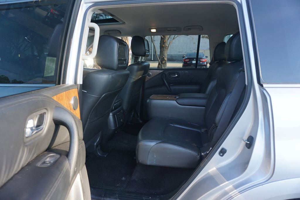 Used 2023 Nissan Armada SL w/ Captain's Chairs Package image 16