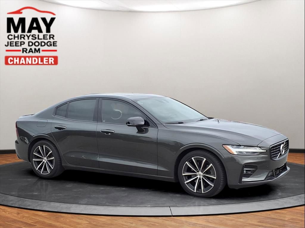Used 2021 Volvo S60 T5 Momentum image 23