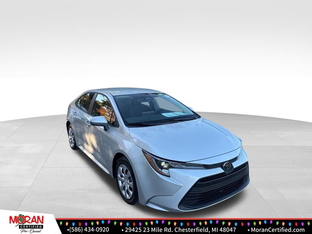 Used 2024 Toyota Corolla LE image 7