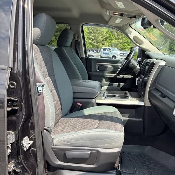 Used 2015 RAM 3500 Big Horn w/ Black Appearance Group AWD/4WD image 20