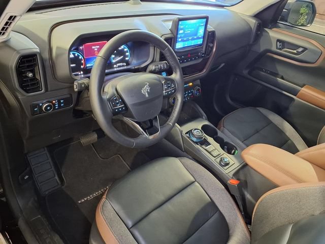 Used 2023 Ford Bronco Sport Outer Banks AWD/4WD image 4