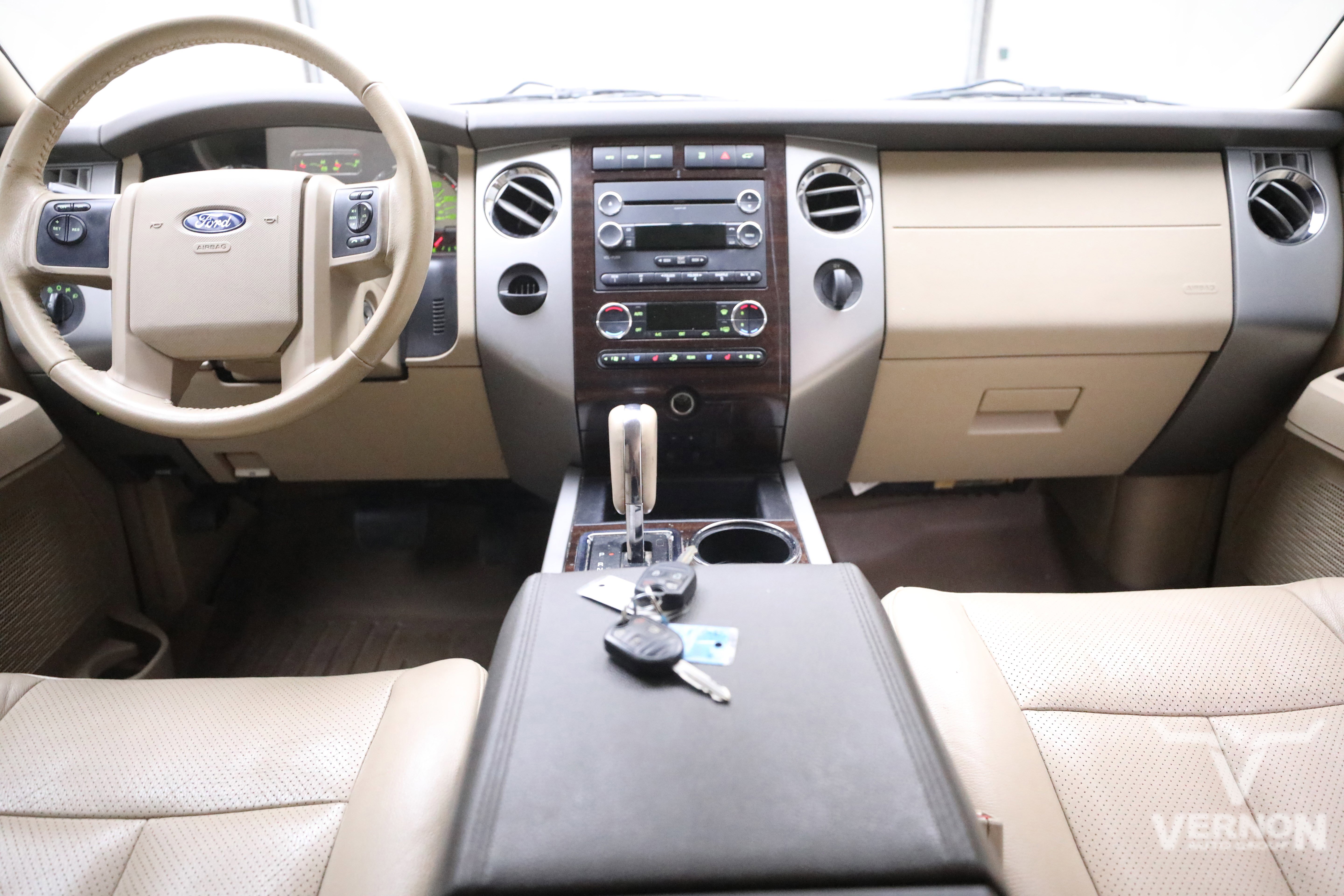 Used 2013 Ford Expedition EL XLT image 35