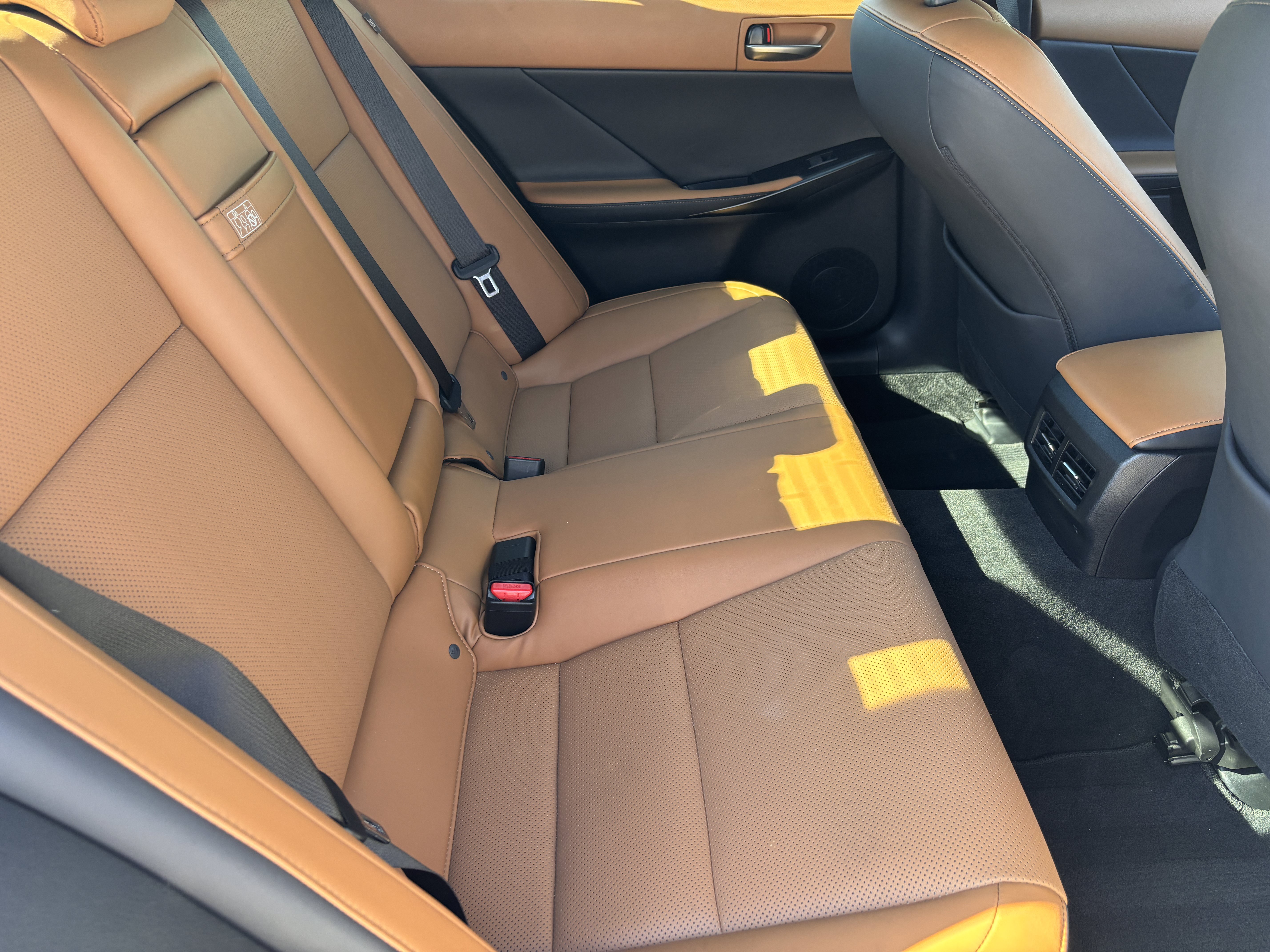 Used 2024 Lexus IS 300 AWD w/ Premium Package image 35