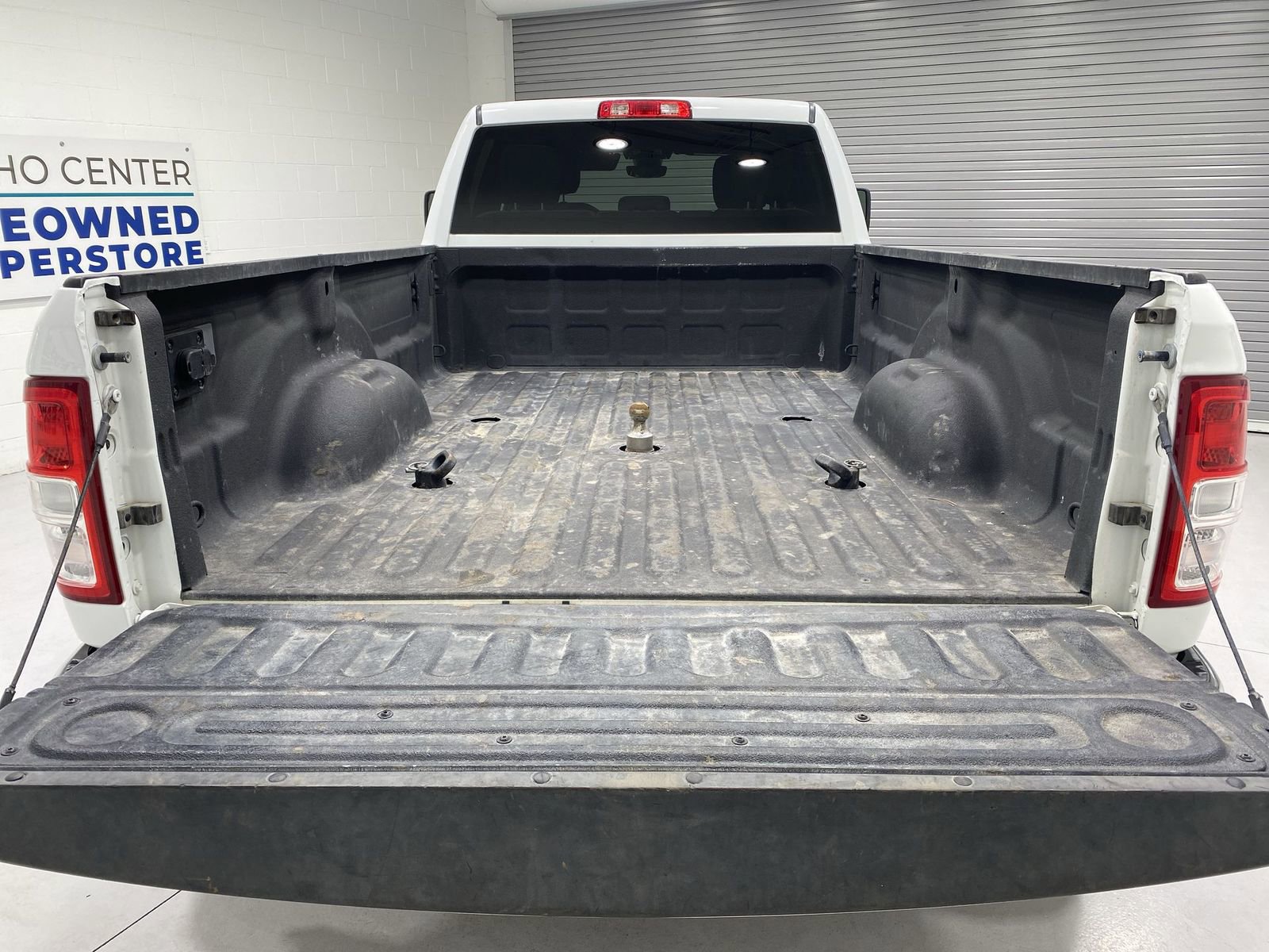 Used 2024 RAM 3500 Big Horn image 22