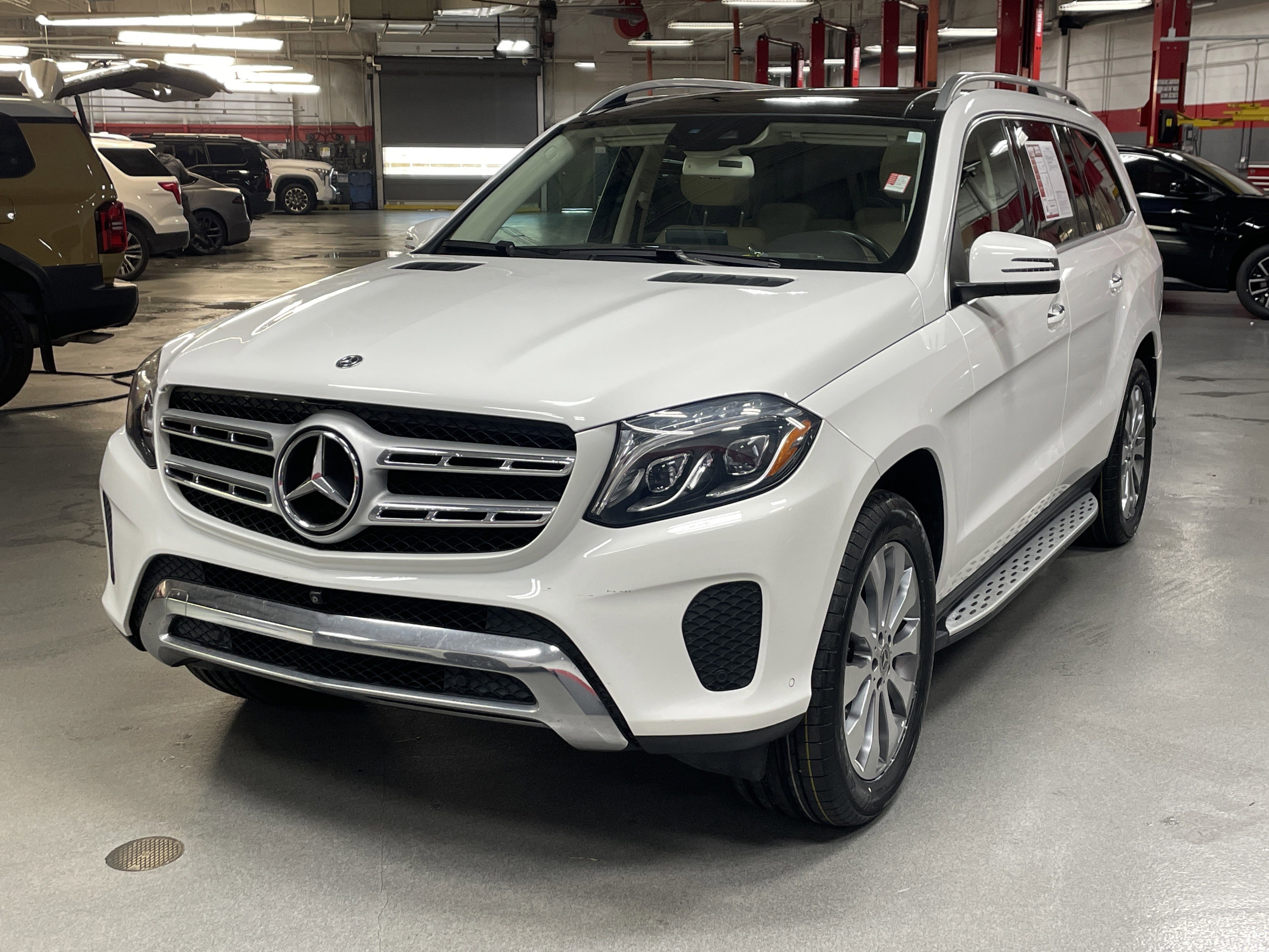 Used 2018 Mercedes-Benz GLS 450 4MATIC image 5