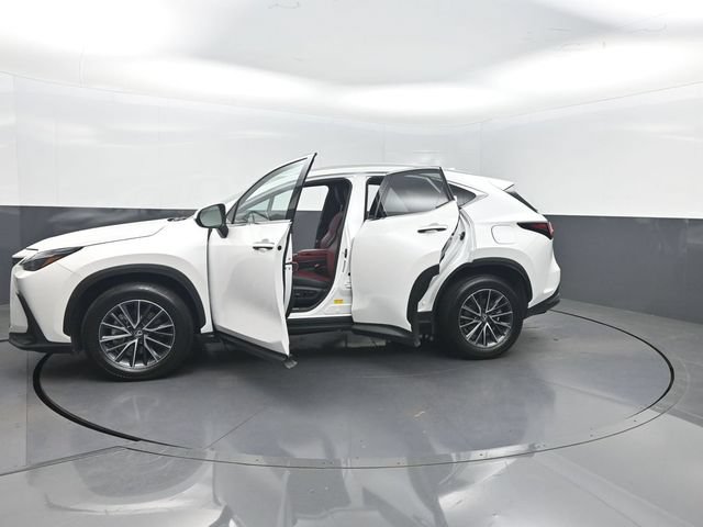 Used 2025 Lexus NX 350 AWD w/ Accessory Package (Z1) image 39