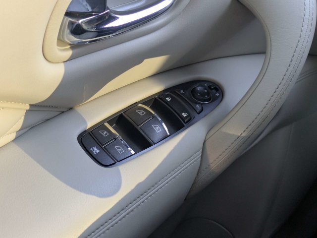 Used 2022 INFINITI QX80 Sensory w/ All-Season Package RWD image 27